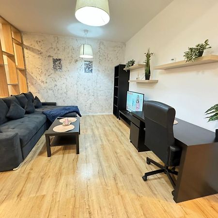 Lipatti 15 Premium Apartments By Glam Apartments Timisoara Bagian luar foto
