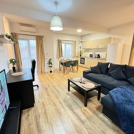 Lipatti 15 Premium Apartments By Glam Apartments Timisoara Bagian luar foto