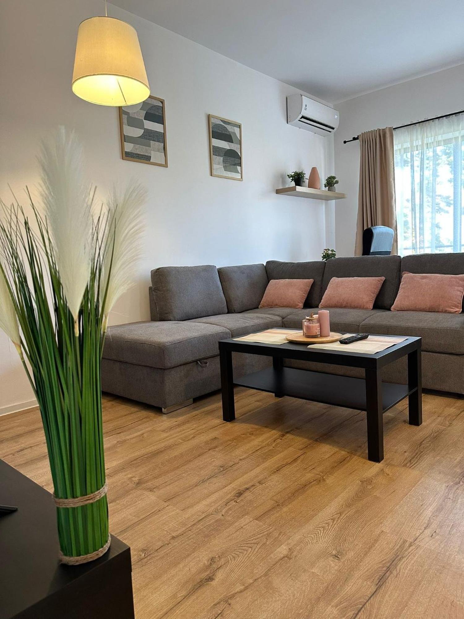 Lipatti 15 Premium Apartments By Glam Apartments Timisoara Bagian luar foto